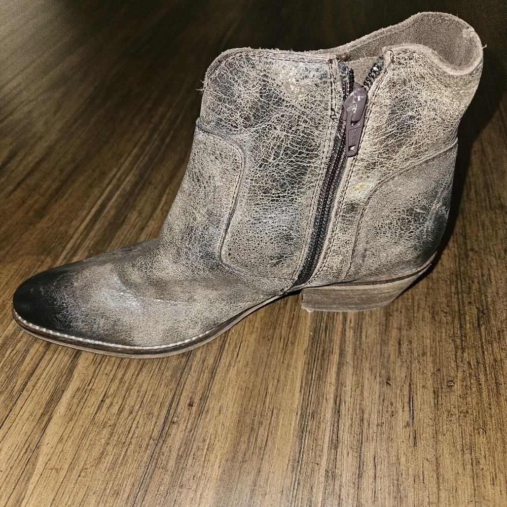 Diba True Womans Cool Wind Ankle Boots Leather Size 7.5m Charcoal Distressed - Picture 3 of 7
